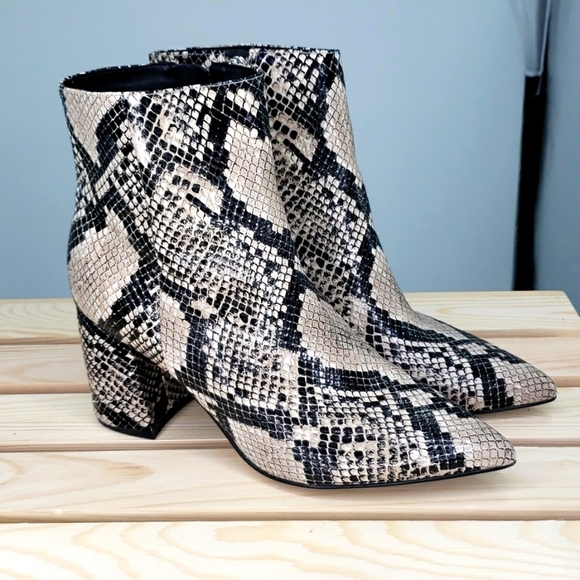 Marc Fisher Snake Skin Block Heel Booties - Picture 1 of 11